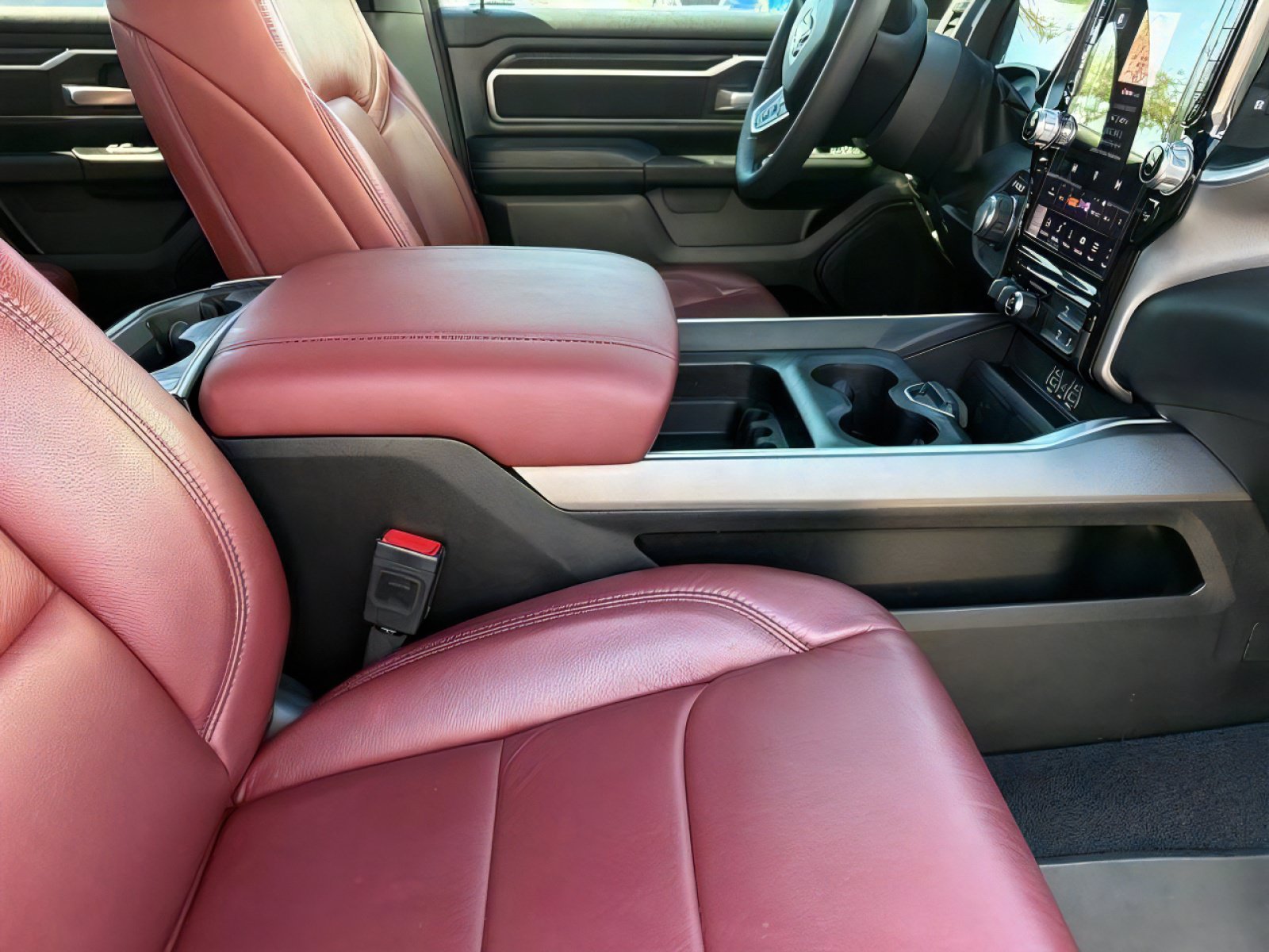 Used 2025 RAM 1500 Big Horn AWD/4WD image 12