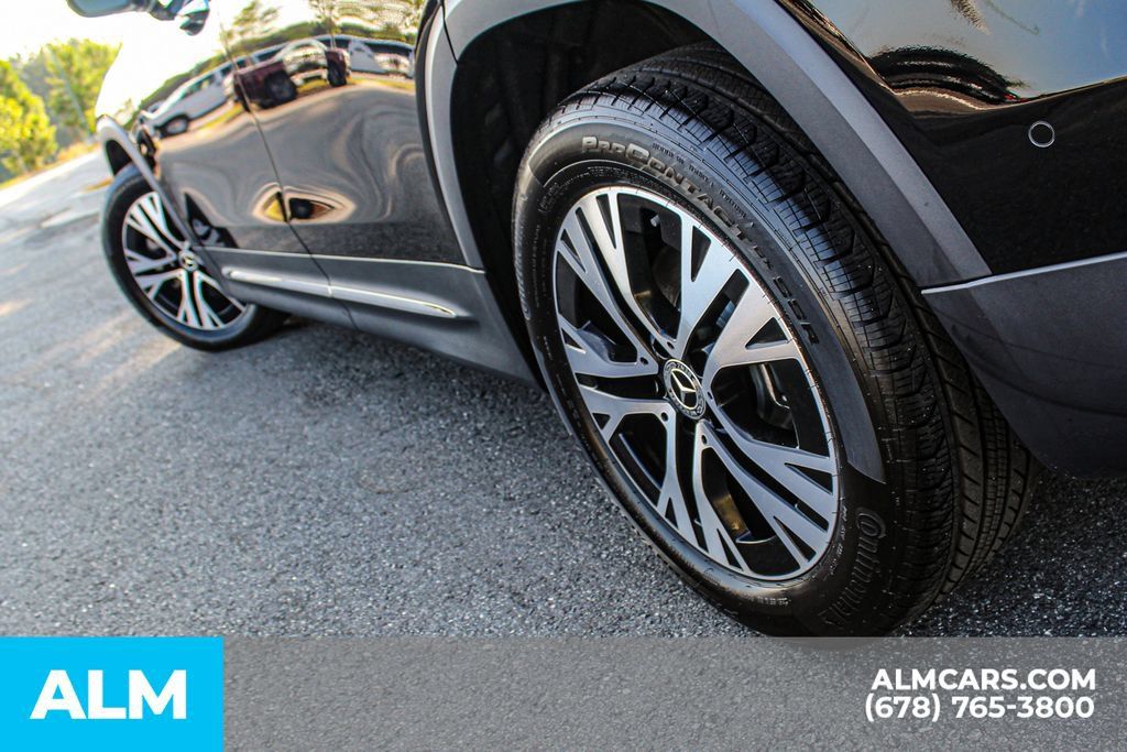 Used 2024 Mercedes-Benz GLB 250 4MATIC image 14