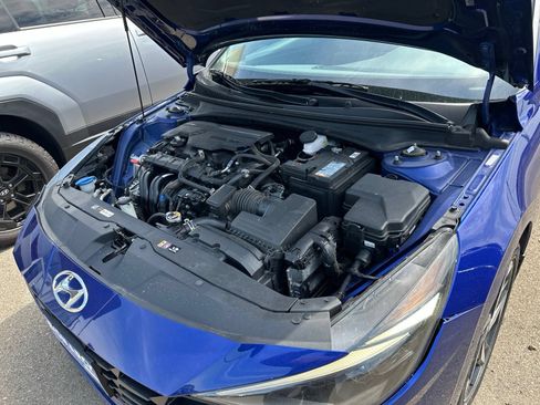 Used 2023 Hyundai Elantra SEL w/ Convenience Package FWD image 33
