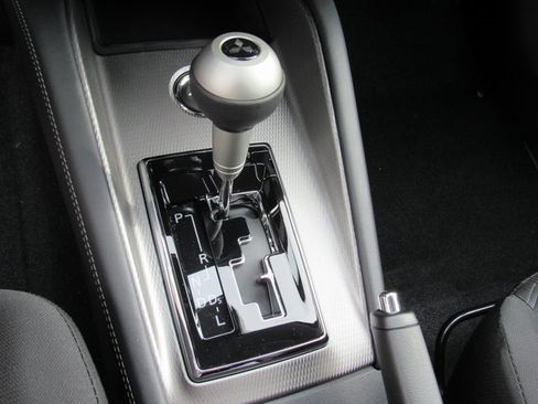 Used 2025 Mitsubishi Outlander Sport ES image 18