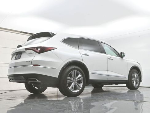 Used 2025 Acura MDX SH-AWD image 35