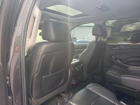 Used 2015 Chevrolet Suburban LT AWD/4WD image 23