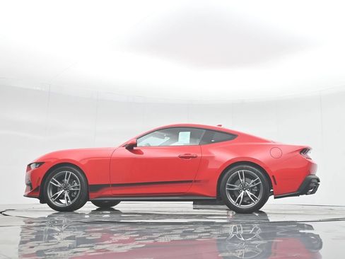 Used 2024 Ford Mustang Coupe RWD image 48