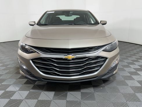 Used 2024 Chevrolet Malibu LT image 4