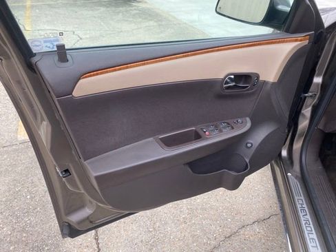 Used 2012 Chevrolet Malibu LT w/ Power Convenience Package FWD image 8
