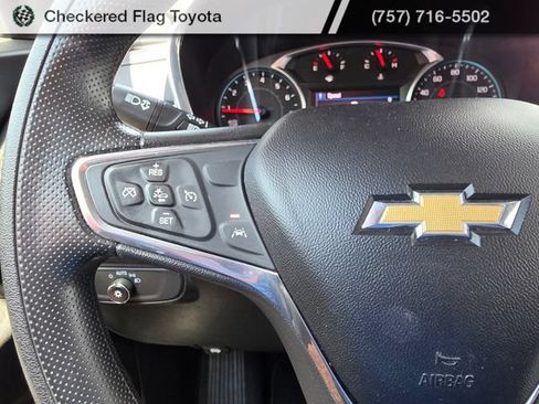 Used 2020 Chevrolet Equinox LT FWD image 28