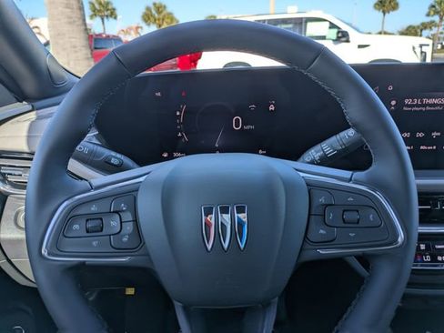 New 2026 Buick Envista Avenir image 33