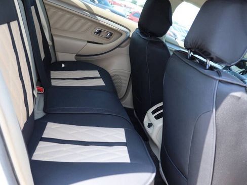 Used 2017 Ford Taurus SE FWD image 16