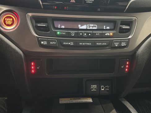 Certified 2021 Honda Pilot Special Edition image 39
