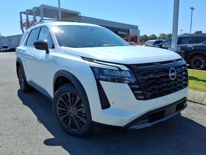 New 2026 Nissan Pathfinder SL