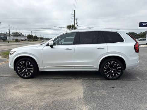 New 2026 Volvo XC90 B6 Plus w/ Protection Package Premier AWD/4WD image 2