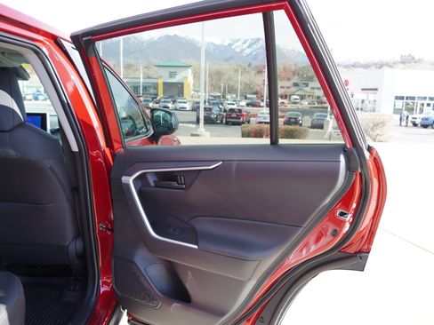 Certified 2025 Toyota RAV4 LE image 24