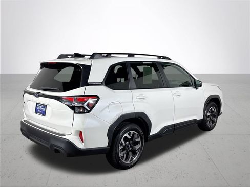 Certified 2026 Subaru Forester Premium AWD/4WD image 7