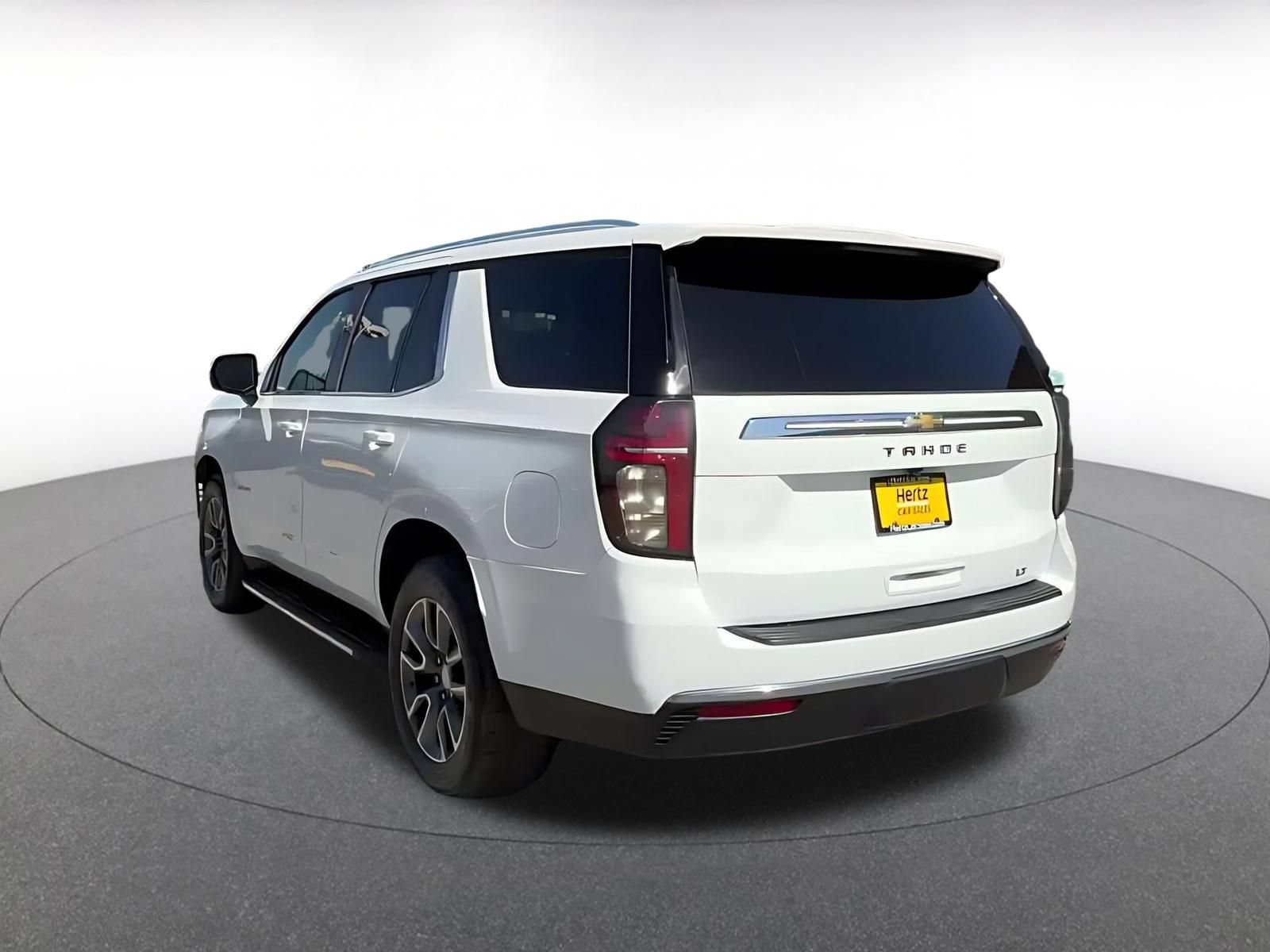Used 2023 Chevrolet Tahoe LT w/ Luxury Package AWD/4WD image 10