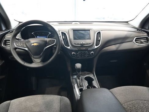 Certified 2024 Chevrolet Equinox LT FWD image 12