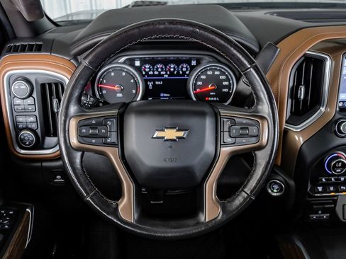 Used 2021 Chevrolet Silverado 3500 High Country image 16