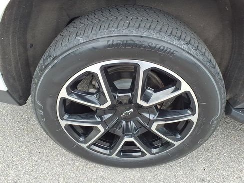 Used 2023 Chevrolet Tahoe RST w/ Luxury Package AWD/4WD image 11