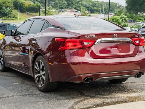 Used 2018 Nissan Maxima 3.5 SL w/ Interior Lighting Package FWD image 5