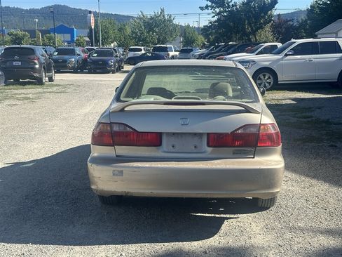 Used 2000 Honda Accord SE image 17