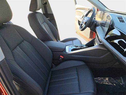 New 2025 Audi Q5 Premium image 10