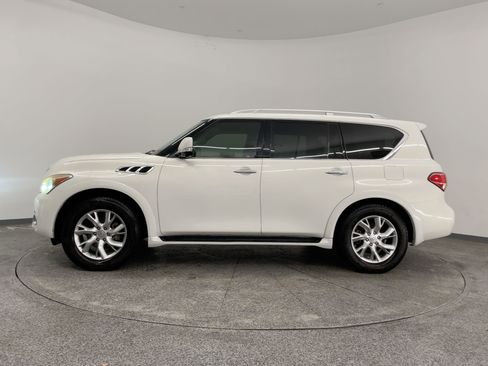 Used 2011 INFINITI QX56 4WD w/ Theater Pkg image 2