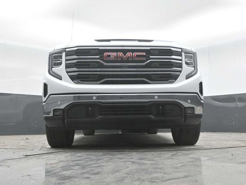 Used 2024 GMC Sierra 1500 SLT w/ SLT Premium Plus Package AWD/4WD image 42