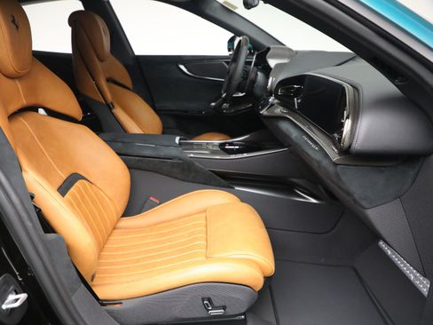 Certified 2026 Ferrari Purosangue AWD/4WD image 21
