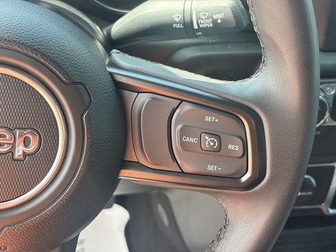 Used 2023 Jeep Wrangler Unlimited Sport AWD/4WD image 17