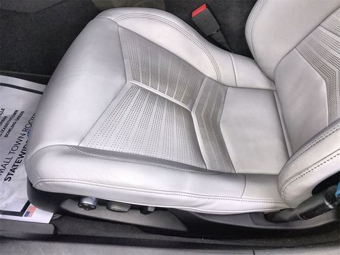 Used 2022 Chevrolet Corvette Stingray Preferred Conv w/ 2LT image 12