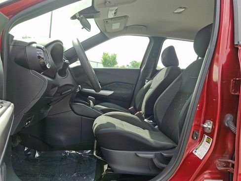 Used 2020 Nissan Kicks SV FWD image 13