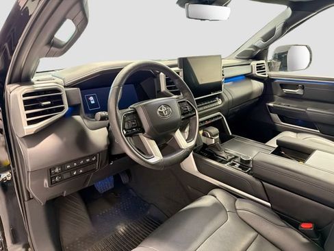 Used 2024 Toyota Tundra Platinum AWD/4WD image 8