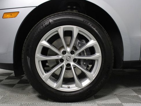 Certified 2026 Porsche Macan AWD/4WD image 30