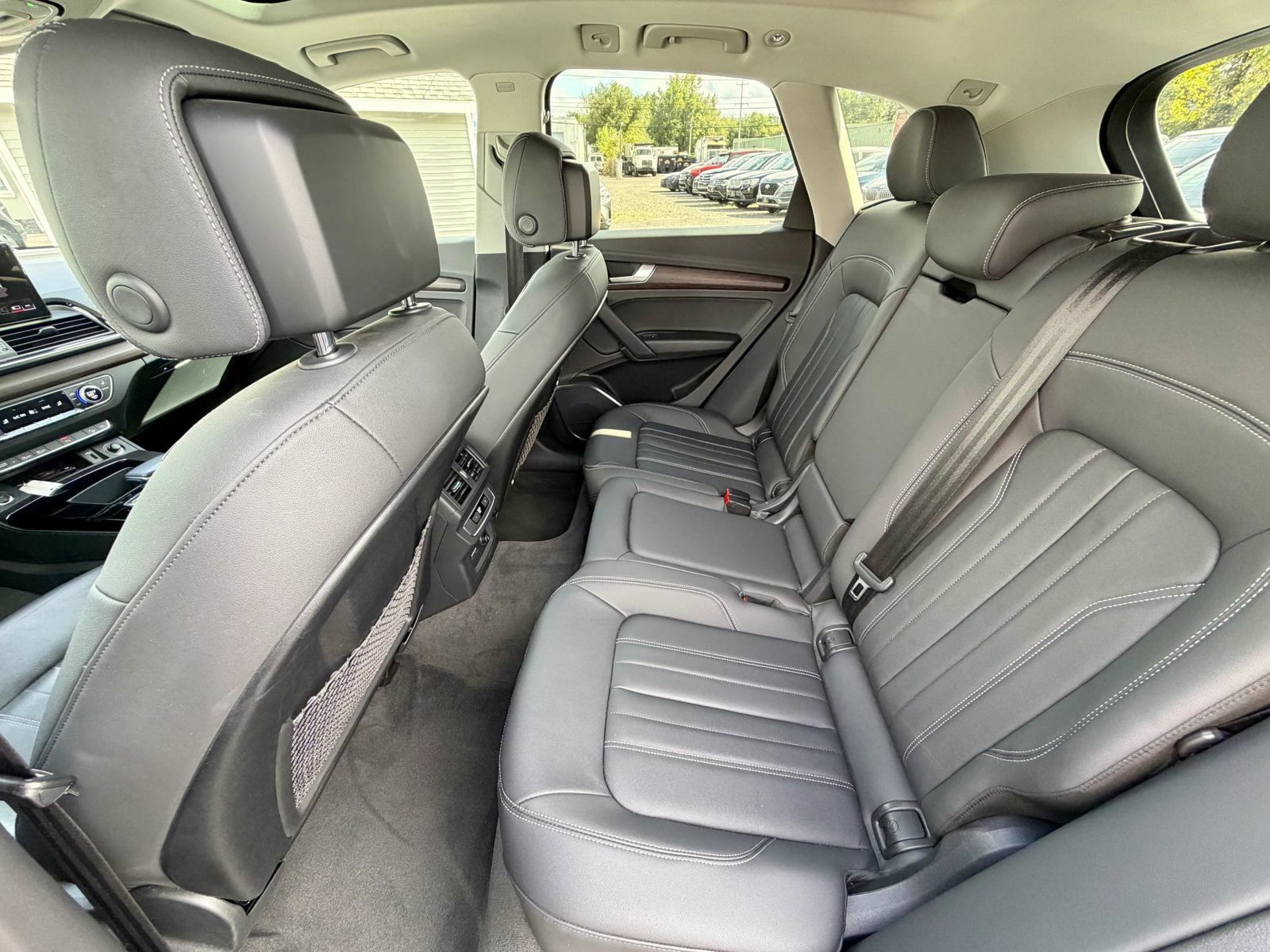 Used 2021 Audi Q5 2.0T Premium w/ Convenience Package AWD/4WD image 32