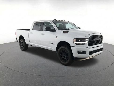 Used 2023 RAM 2500 Laramie w/ Night Edition AWD/4WD image 2