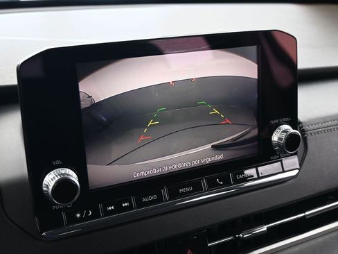 Used 2022 Mitsubishi Outlander ES image 22