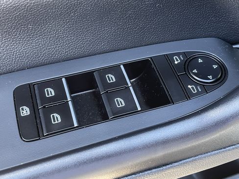 Used 2023 MAZDA CX-50 2.5 S w/ Weather Package image 21