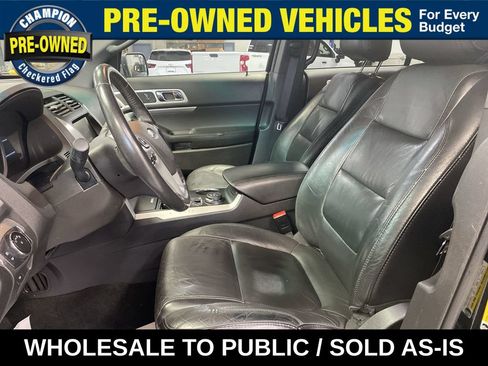 Used 2014 Ford Explorer XLT w/ Equipment Group 202A AWD/4WD image 20
