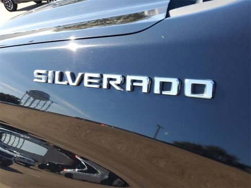Used 2022 Chevrolet Silverado 1500 LTZ w/ Safety Package II image 9