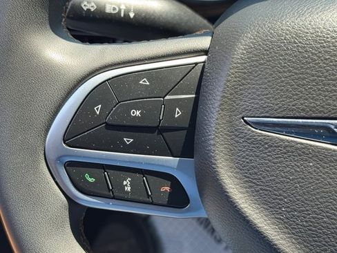 Used 2022 Chrysler Pacifica Pinnacle AWD/4WD image 20