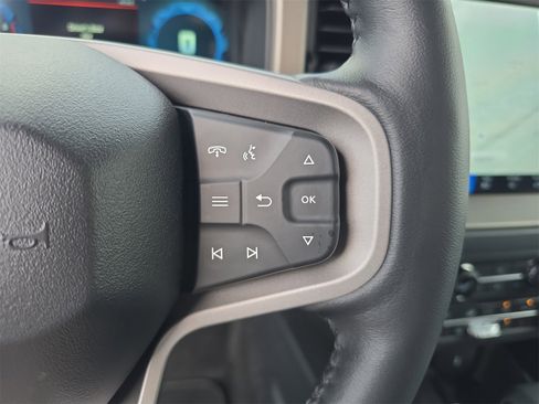 New 2025 Ford Bronco Outer Banks image 22