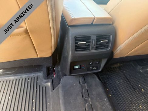 Certified 2021 Nissan Rogue Platinum image 15