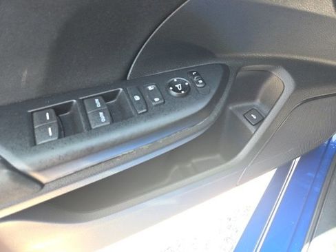 Used 2019 Honda Civic EX image 17