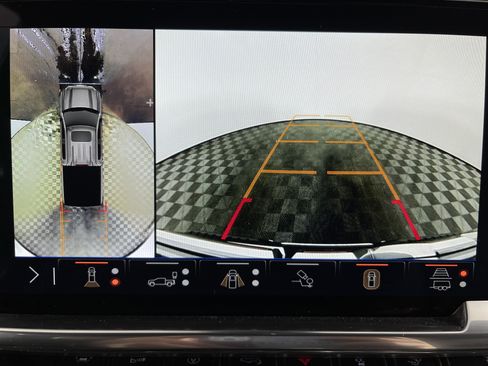 Used 2024 GMC Sierra 1500 SLT w/ SLT Premium Plus Package image 24