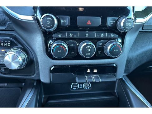 Used 2024 RAM 1500 Laramie image 23