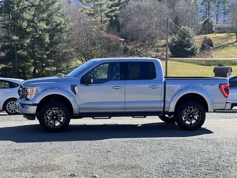 Used 2022 Ford F150 XLT w/ Equipment Group 302A High image 6