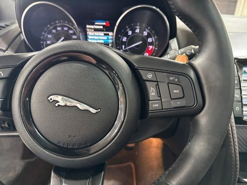 Used 2015 Jaguar F-TYPE R image 68