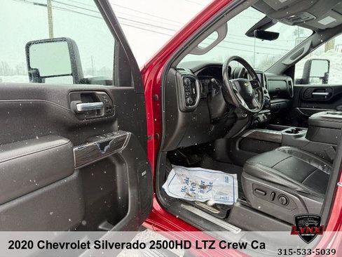 Used 2020 Chevrolet Silverado 2500 LTZ w/ LTZ Premium Package image 10