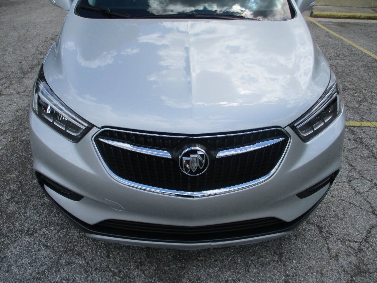 Used 2019 Buick Encore Essence w/ Experience Buick Package AWD/4WD image 23