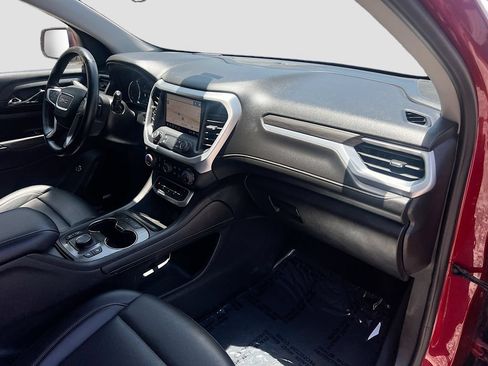 Used 2023 GMC Acadia SLT AWD/4WD image 31
