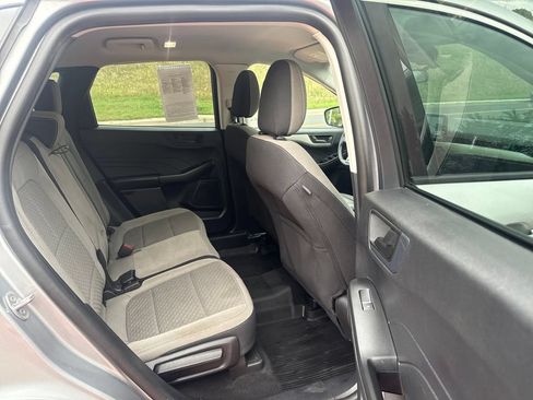 Used 2022 Ford Escape SE w/ Convenience Package AWD/4WD image 25